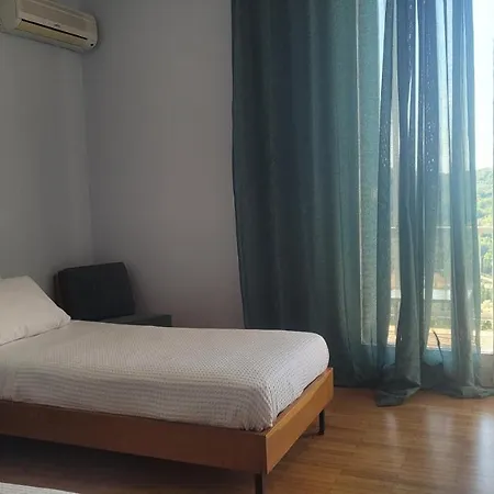 θεοξένια Ανδρίτσαινα