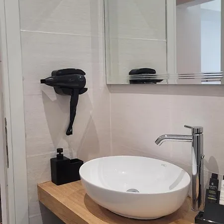 Theoxenia Hotel 3*