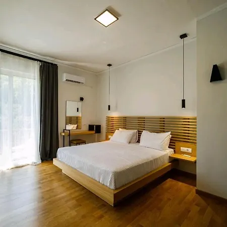 θεοξένια Ξενοδοχείο 3*