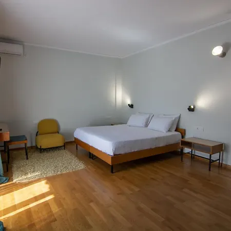Hotel Theoxenia Andrítsaina