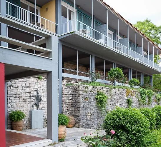 Hotell Theoxenia